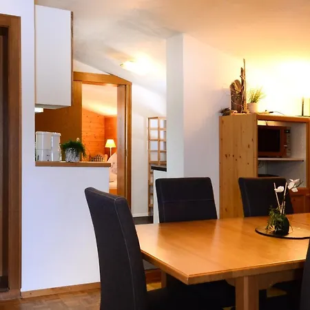 Schnitzhof 3* 阿布特瑙