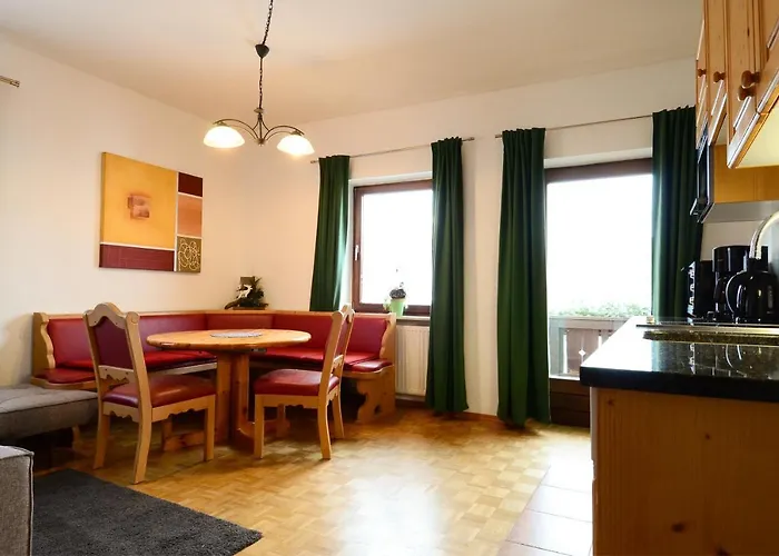 Schnitzhof Gasthuis Abtenau